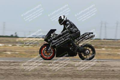 media/May-26-2025-Lets Ride (Mon) [[3bf1de1d65]]/B Group/1220pm (Wheelie Bump)/